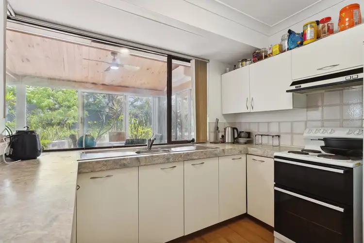 Seventh view of Homely house listing, 3 Crake Place, Yangebup WA 6164