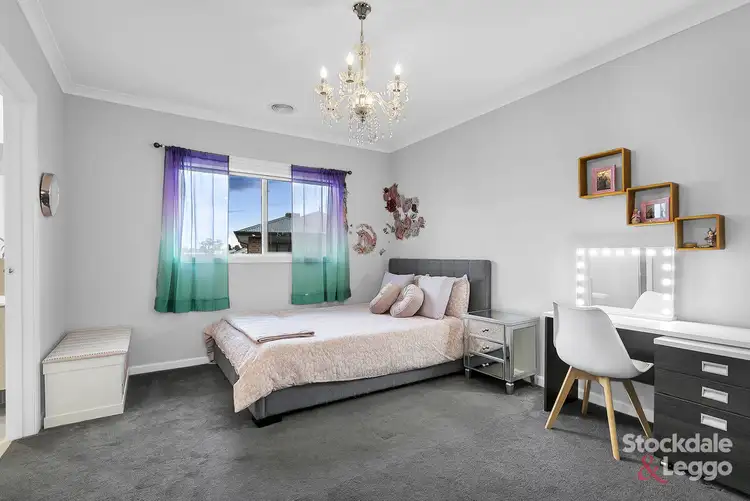 Fifth view of Homely house listing, 34 Flanagan Crescent, Cranbourne South VIC 3977