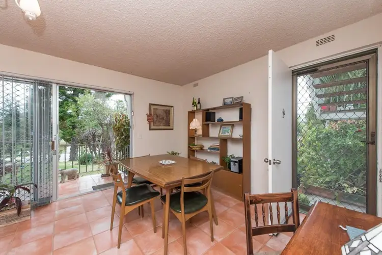 Second view of Homely unit listing, 4/2 Frobisher Avenue, Sorrento WA 6020