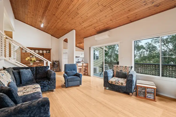 33 Alison Road, Springfield NSW 2250