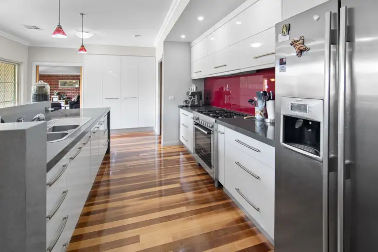 Fifth view of Homely house listing, 6 Nest Court, Sale VIC 3850
