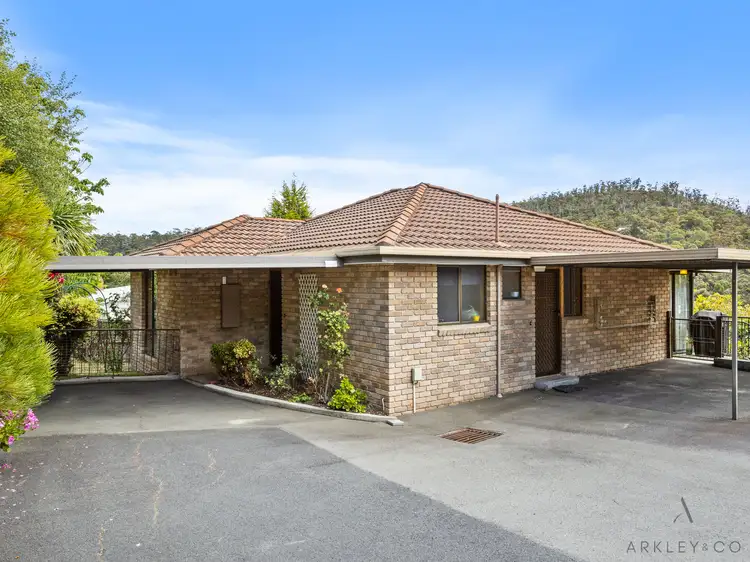 1/27 Derwent Avenue, Geilston Bay TAS 7015