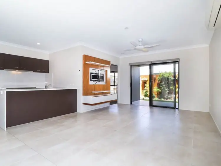 Sixth view of Homely house listing, 4 Chestnut Crescent, Caloundra West QLD 4551