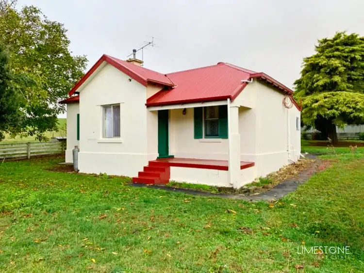 121 - 123 Wireless Road East