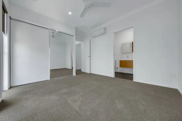 Sixth view of Homely unit listing, 17/7 View Street, West Gladstone QLD 4680