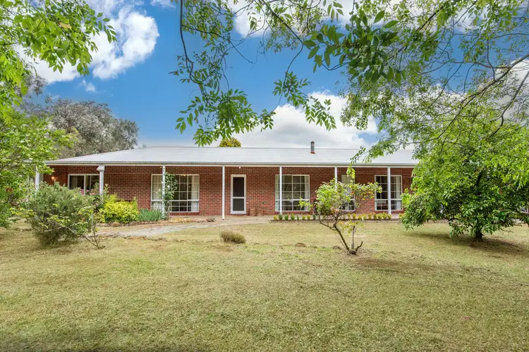 66 W Schultz Road, Hamilton VIC 3300