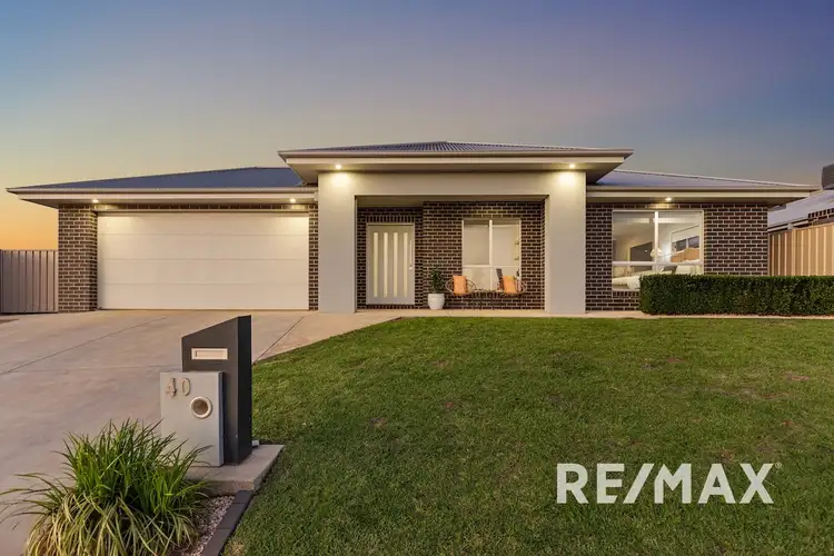 40 Cootamundra Boulevarde, Gobbagombalin NSW 2650