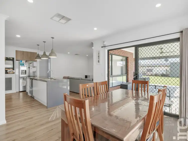 Fifth view of Homely house listing, 8 Wisteria Parade, Wangaratta VIC 3677