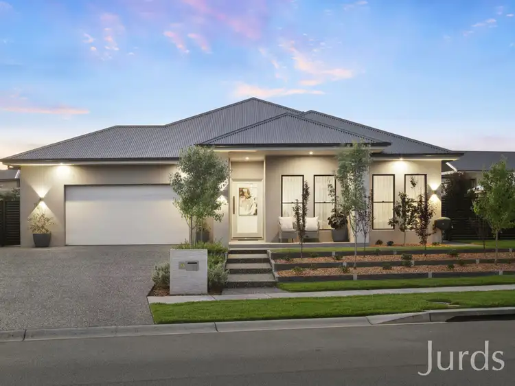 11 Tooze Circuit, North Rothbury NSW 2335