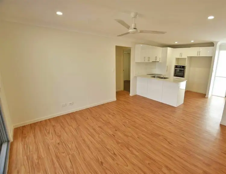 Fifth view of Homely semi-detached listing, 3/7 Paul Street, Kallangur QLD 4503