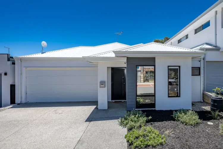 137 Cosimo Drive
