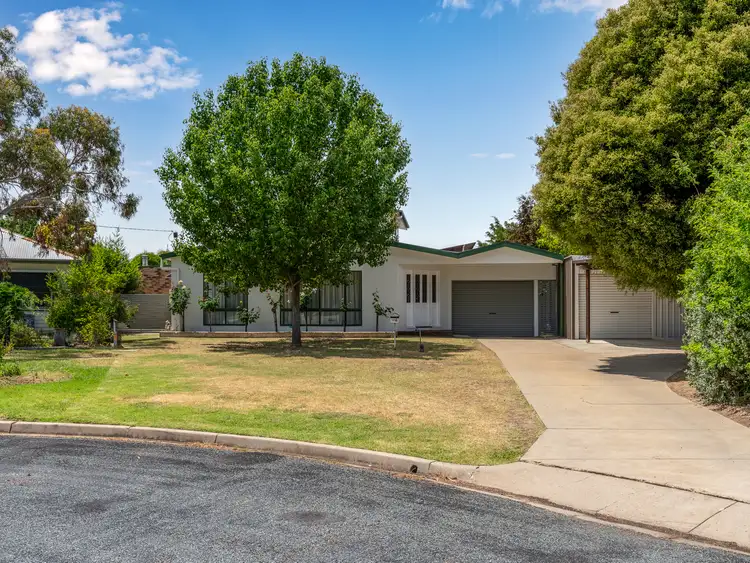Second view of Homely house listing, 6 Moira Court, Wangaratta VIC 3677