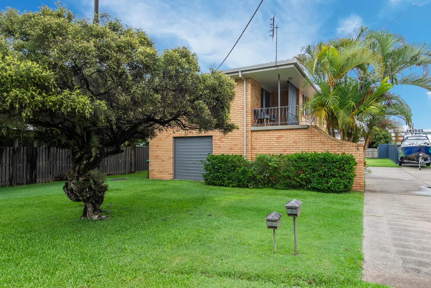 Main view of Homely semi-detached listing, 5 Weiley Avenue, Grafton NSW 2460