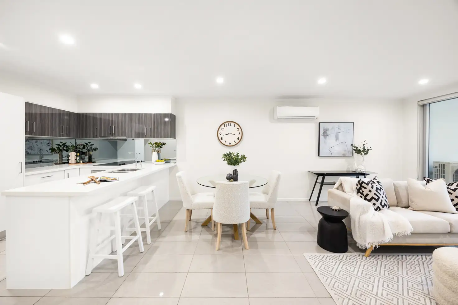 Main view of Homely unit listing, 102/61 Oxford Street, Bulimba QLD 4171