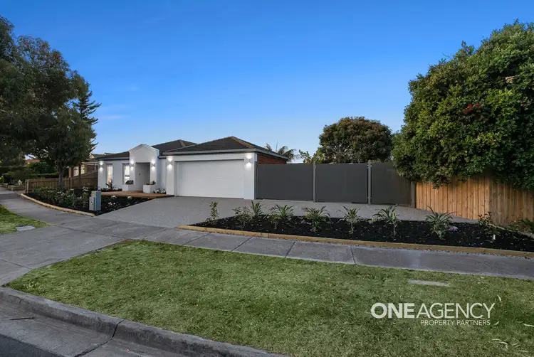 Second view of Homely house listing, 19 Gundowring Drive, Seabrook VIC 3028