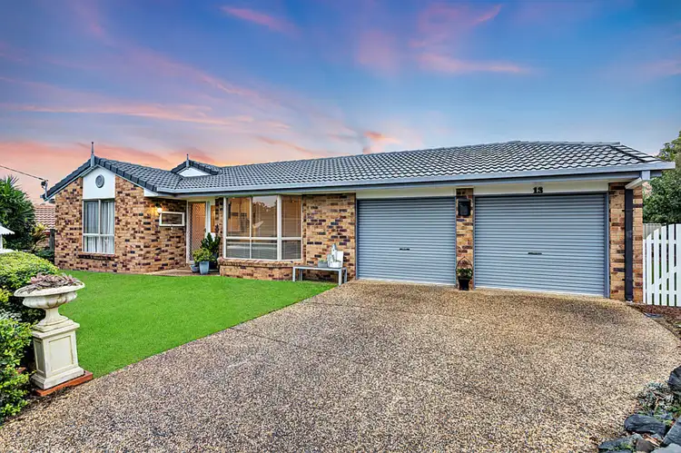 13 Lyrebird Way, Kallangur QLD 4503