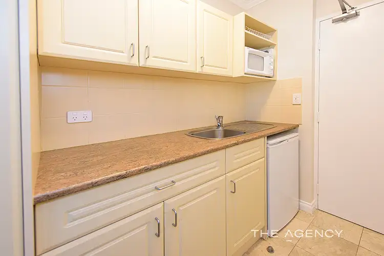 Fifth view of Homely serviced apartment listing, 201/595 Bussell Highway, Broadwater WA 6280