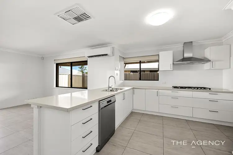 Sixth view of Homely house listing, 4 Spinnaker Heights, Yangebup WA 6164