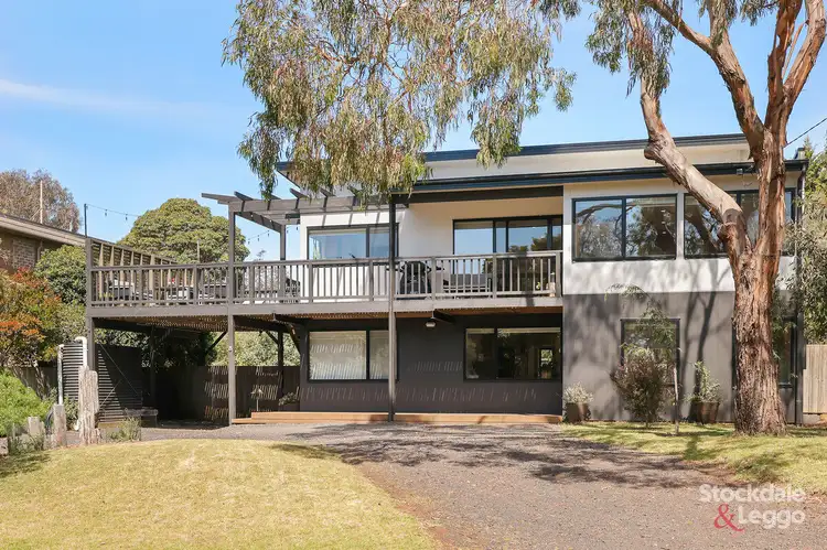8 Heyley Avenue, Ventnor VIC 3922