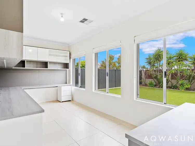 Fifth view of Homely house listing, 42 Lookout Vista, Singleton WA 6175