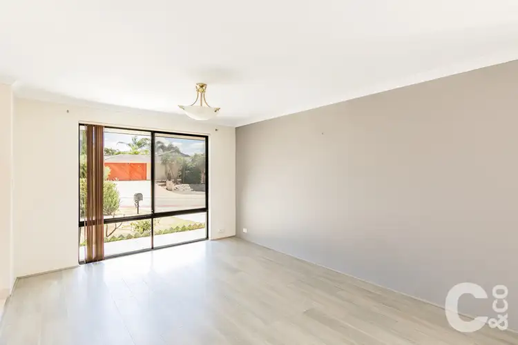 Sixth view of Homely house listing, 40 Dalrymple Drive, Leda WA 6170