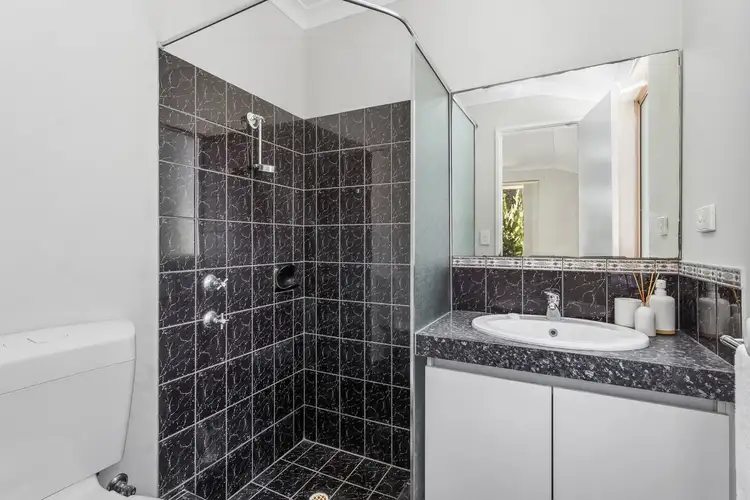 Sixth view of Homely house listing, 11 Menora Loop, Warnbro WA 6169