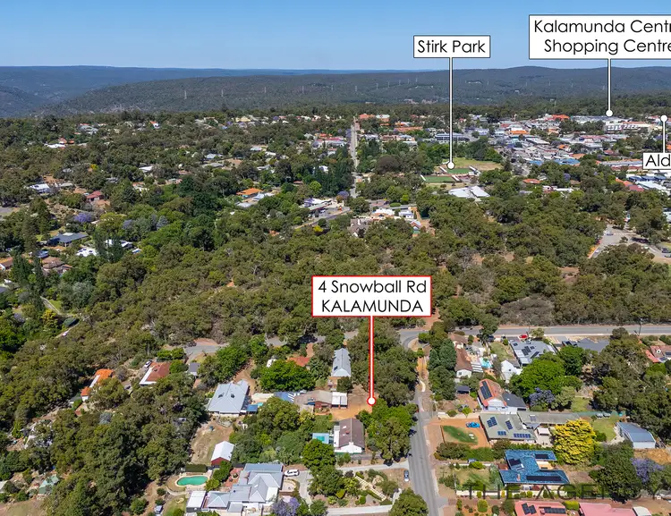 4 Snowball Road, Kalamunda WA 6076