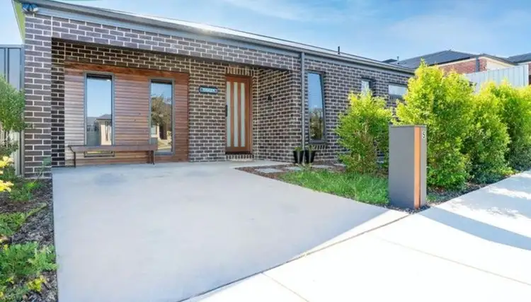Main view of Homely house listing, 5 Ziebell Circuit, Wodonga VIC 3690