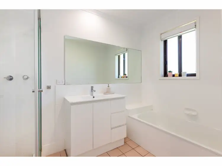 Seventh view of Homely unit listing, 3/585 Hague Street, Lavington NSW 2641