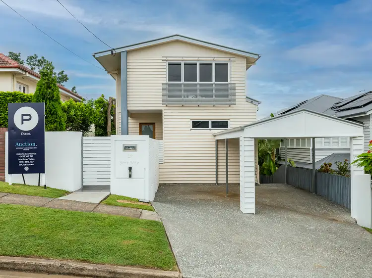 28 Sylvia Street, Camp Hill QLD 4152