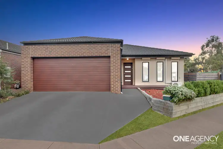 2 Hewett Drive, Point Cook VIC 3030