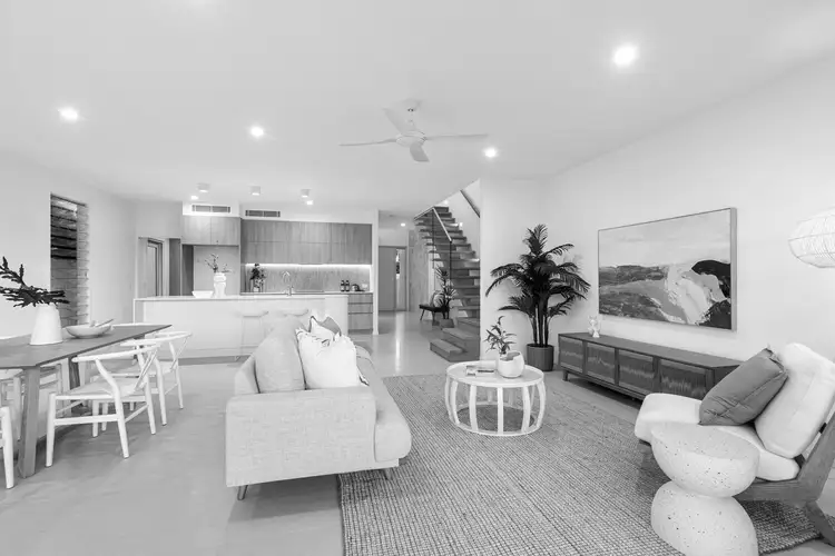 2/26 Lalwinya Street, Buddina QLD 4575
