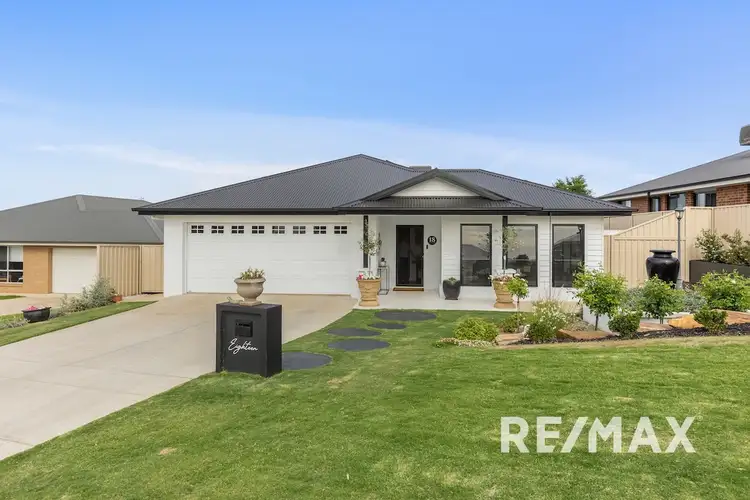 18 Winter Avenue, Gobbagombalin NSW 2650