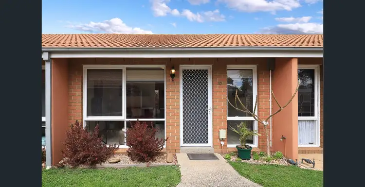 13/16 South Circular Road, Gladstone Park VIC 3043