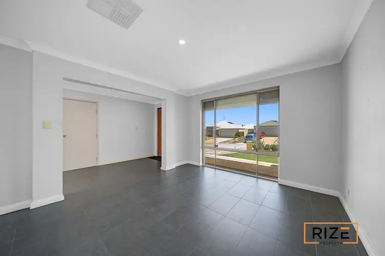 Sixth view of Homely house listing, 10 Baglione Green, Tapping WA 6065