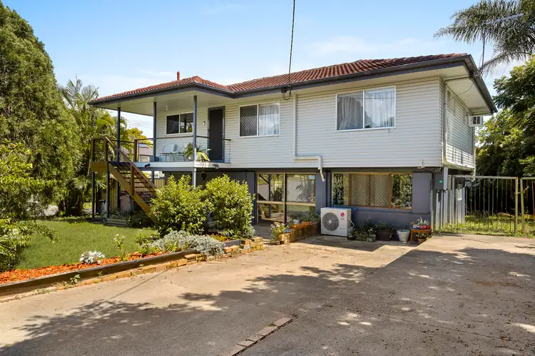 2 Mia Street, Kallangur QLD 4503