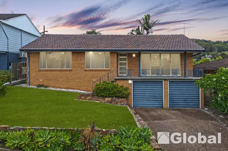 14 Plymouth Close, Macquarie Hills NSW 2285