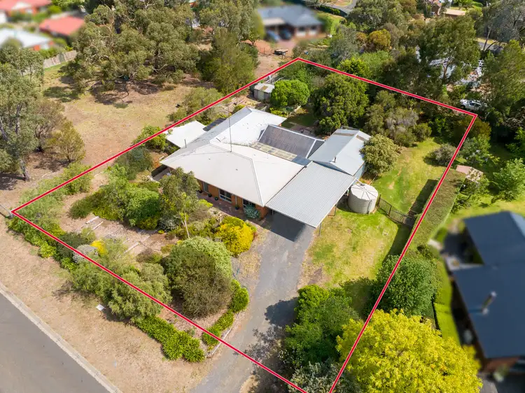 Second view of Homely house listing, 2 Sandhurst Court, Bannockburn VIC 3331