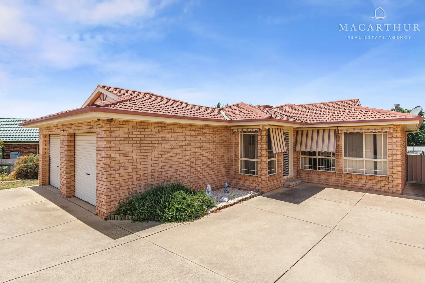 Main view of Homely unit listing, 2/23 Kirrang Avenue, Glenfield Park NSW 2650
