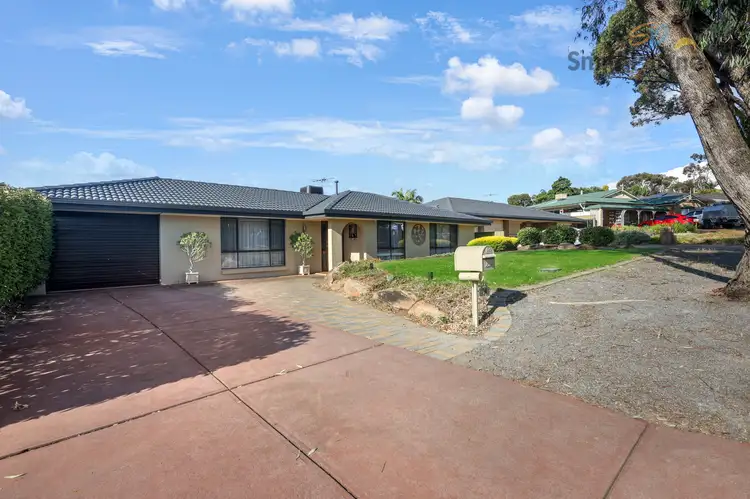 34 Hedgerow Drive