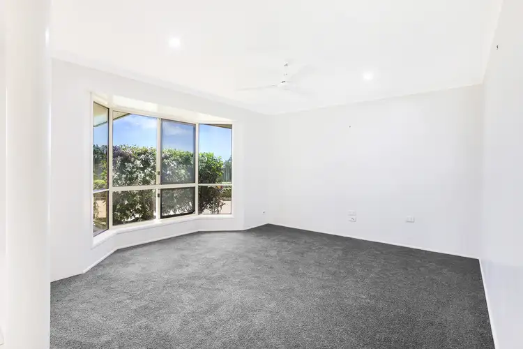 Third view of Homely house listing, 5 Metcalfe Court, Kalkie QLD 4670