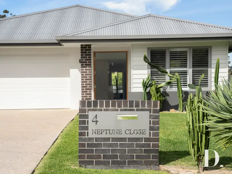 4 Neptune Close, Safety Beach NSW 2456