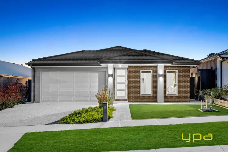 13 Snowbird Road, Pakenham VIC 3810