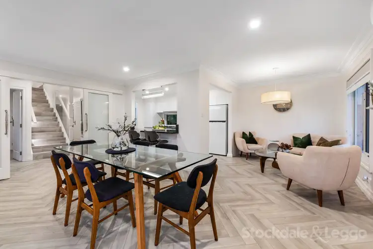 8 Eric Street, Croydon VIC 3136