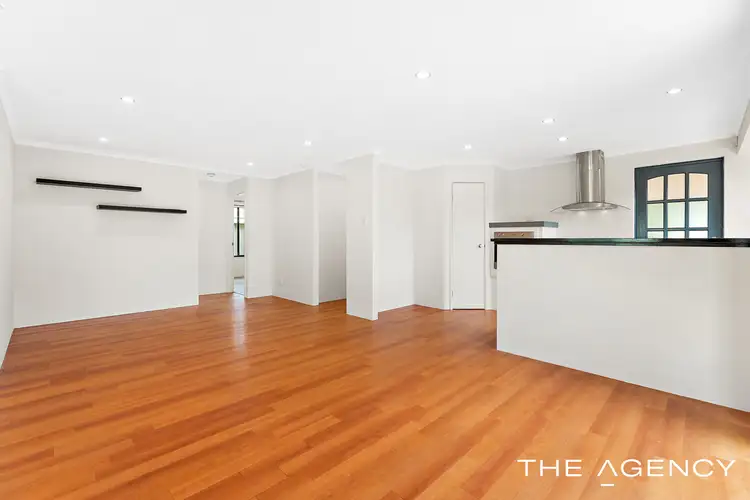 Fourth view of Homely house listing, 5 Wah Court, Atwell WA 6164