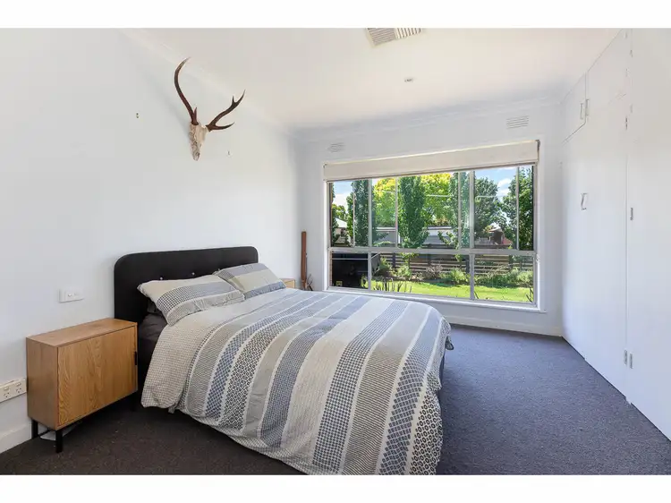 Fifth view of Homely house listing, 1 Pearce Street, Wodonga VIC 3690