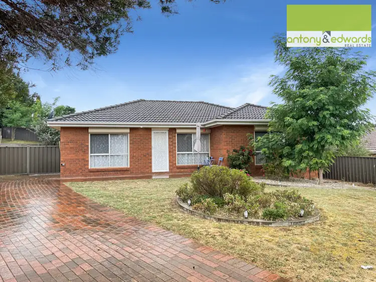 15 Valley Walk, Goulburn NSW 2580