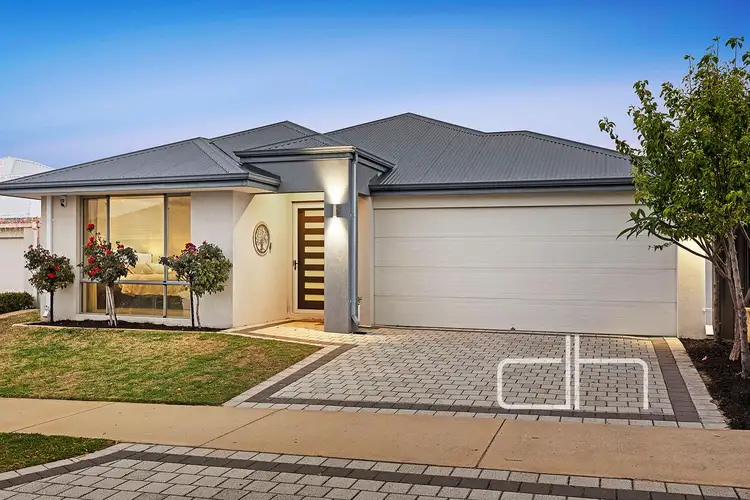 6 Sissinghurst Crescent, Landsdale WA 6065