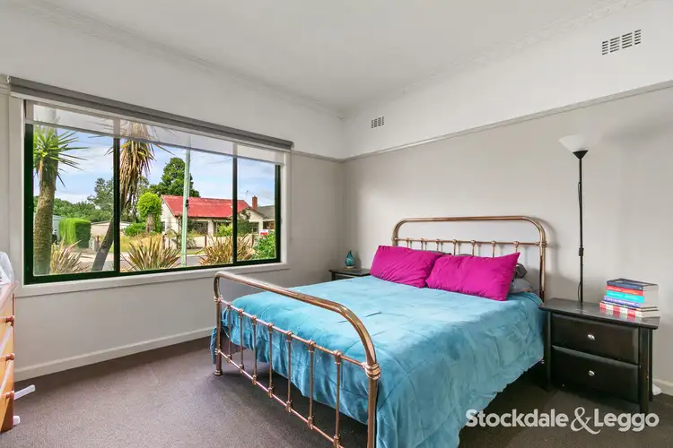 Fifth view of Homely house listing, 5 Vindon Avenue, Morwell VIC 3840