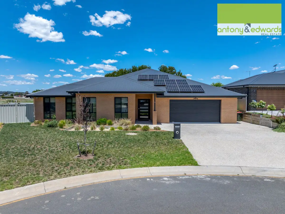 Main view of Homely house listing, 16 Duchess Place, Goulburn NSW 2580